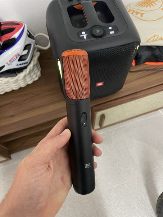 Jbl party box encore (nao essential) + mic