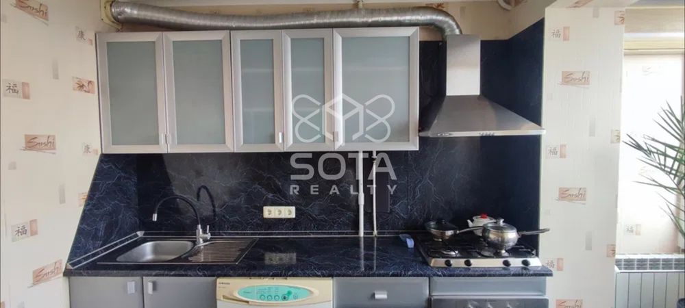 Затишна 1к квартира, вул. Ентузіастів 27, Русанівка