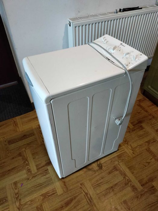 Pralka automatyczna sprzedam.