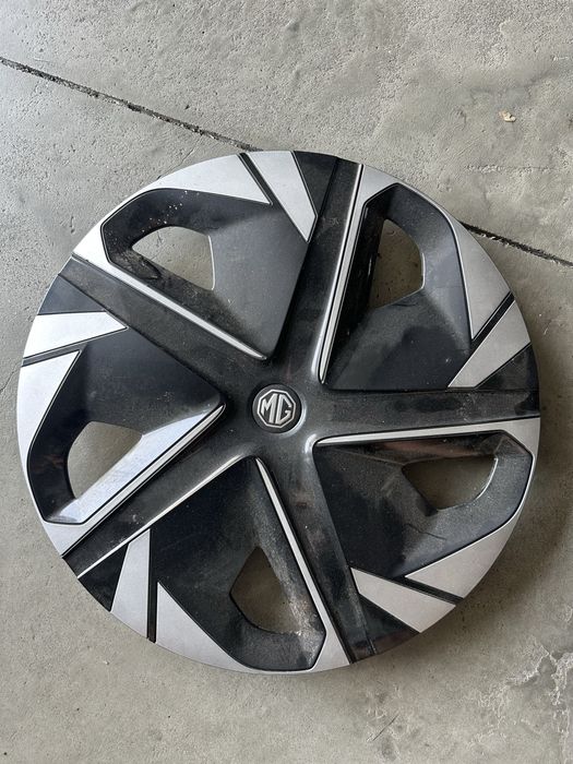 Tampoes jante 17 originais MG4