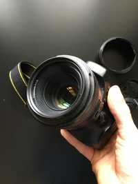 Nikon D5100 + объектив и вспышка