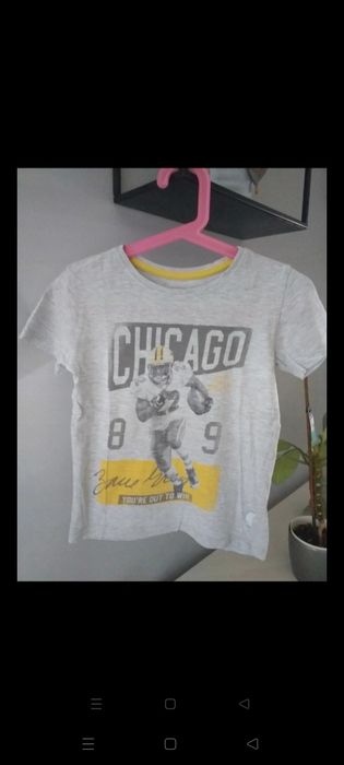 T-shirt chłopięcy Reserved