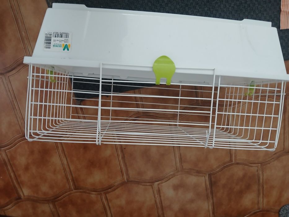 Gaiola (jaula) para animais.