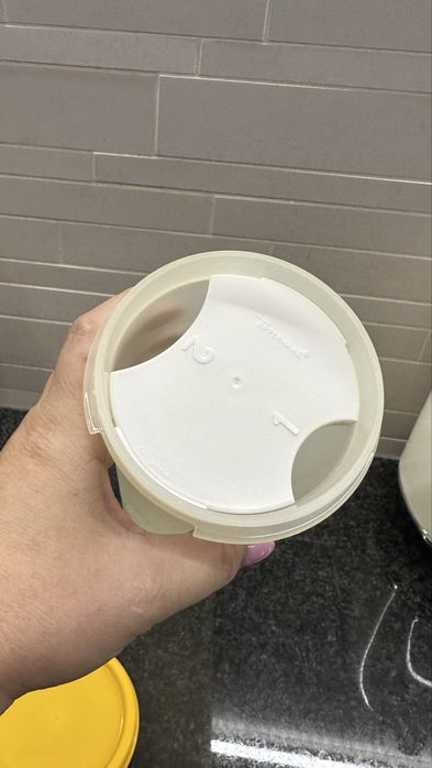 Tupperware esparguete