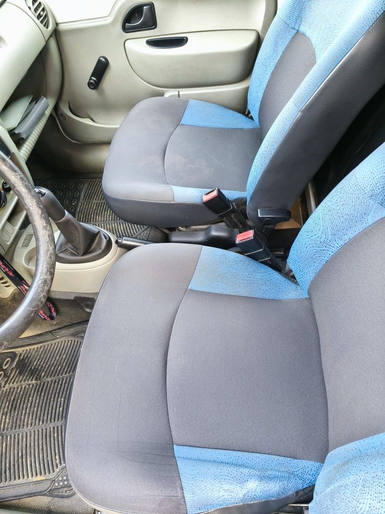 Renault Kangoo impecável