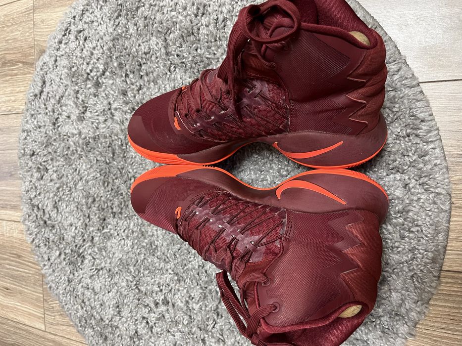 Nike Hyperdunk чоловічі спортивні кросівки