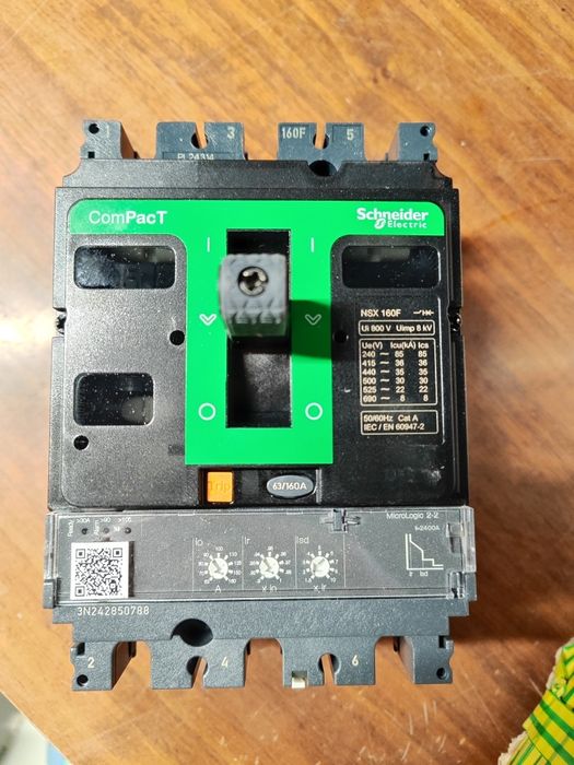 Wyłącznik ComPacT NSXNowy wyłącznik NSX160F Mic2.2 160A 3P 36kA C16F32