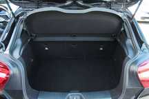 Mercedes-Benz A 180 (BlueEFFICIENCY) Urban