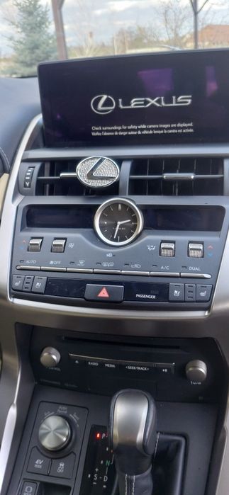 Гибрид Lexus nx 300