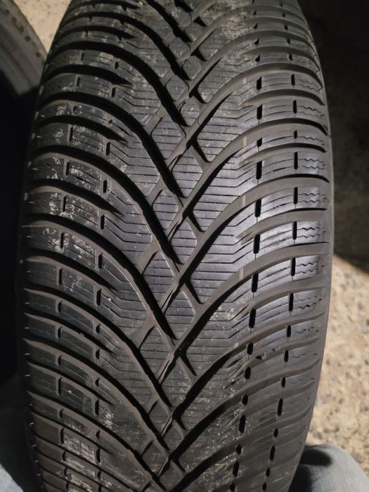 Продаю комплект зимних шин 2024 года выпуска, б/у всего пол зимы.