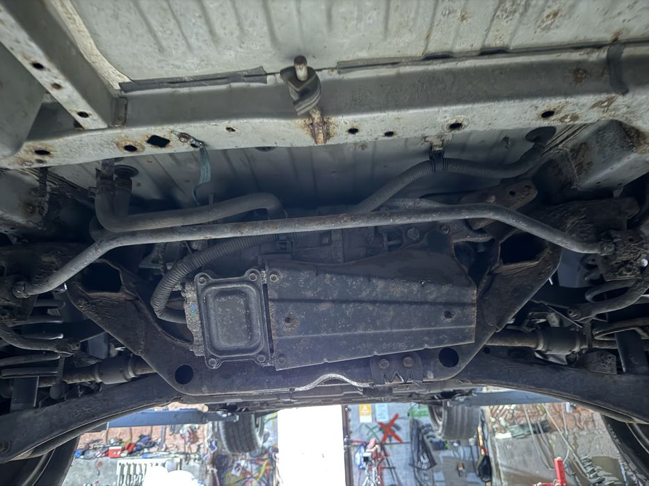 Задній балка підрамник Mitsubishi Outlander 12-20 2.0 PHEV 4WD