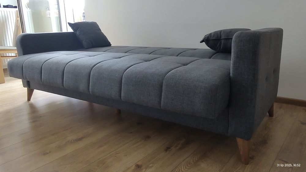 Wersalka, sofa , kanapa ciemnoszara, rozkładana, 2 poduszki. Nowa !