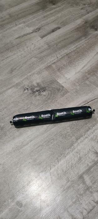 Klej montażowy BOSTIC