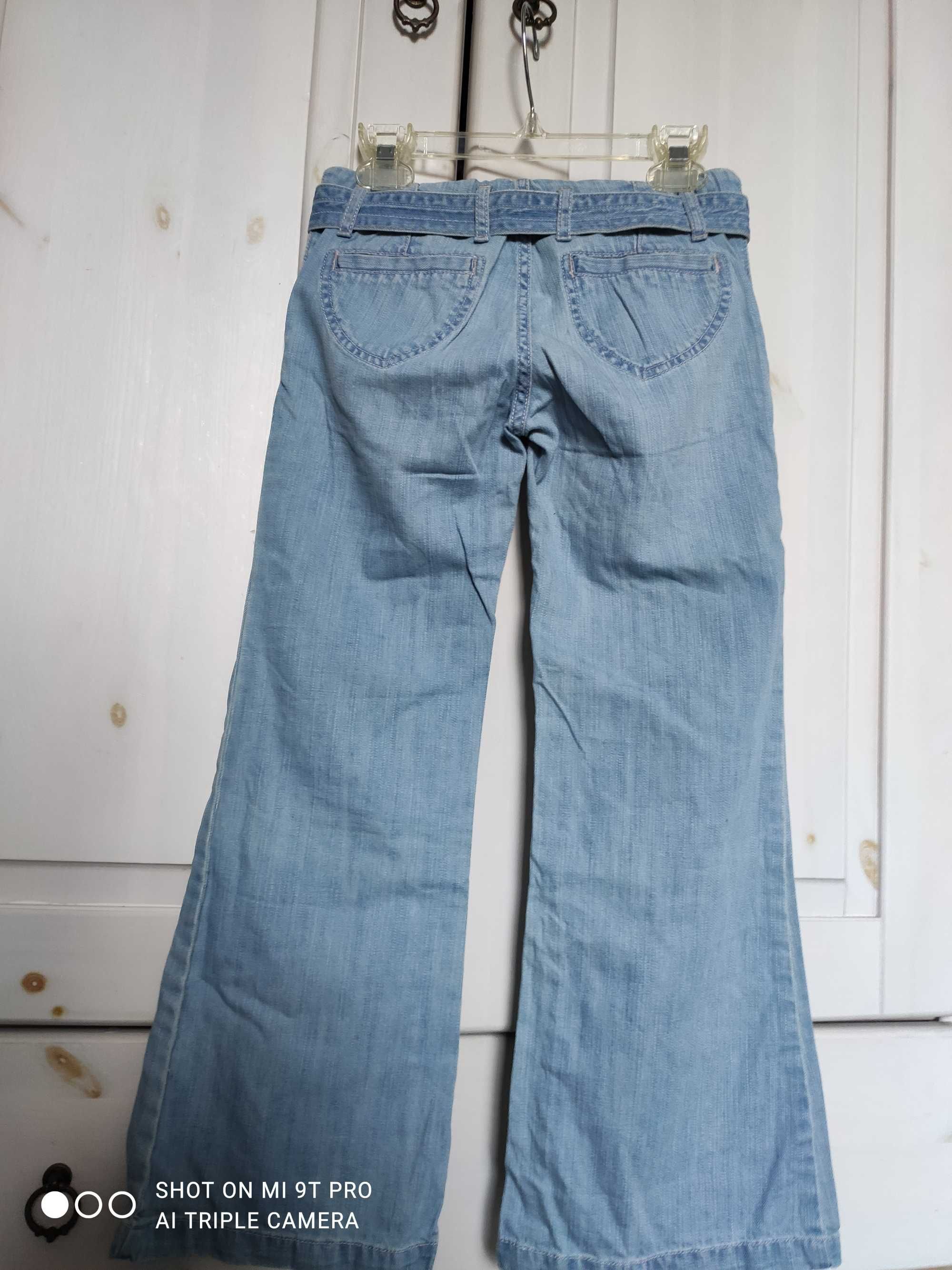 Spodnie jeansowe GAP i bluzka rękawy 3/4 roz 122 jak nowe