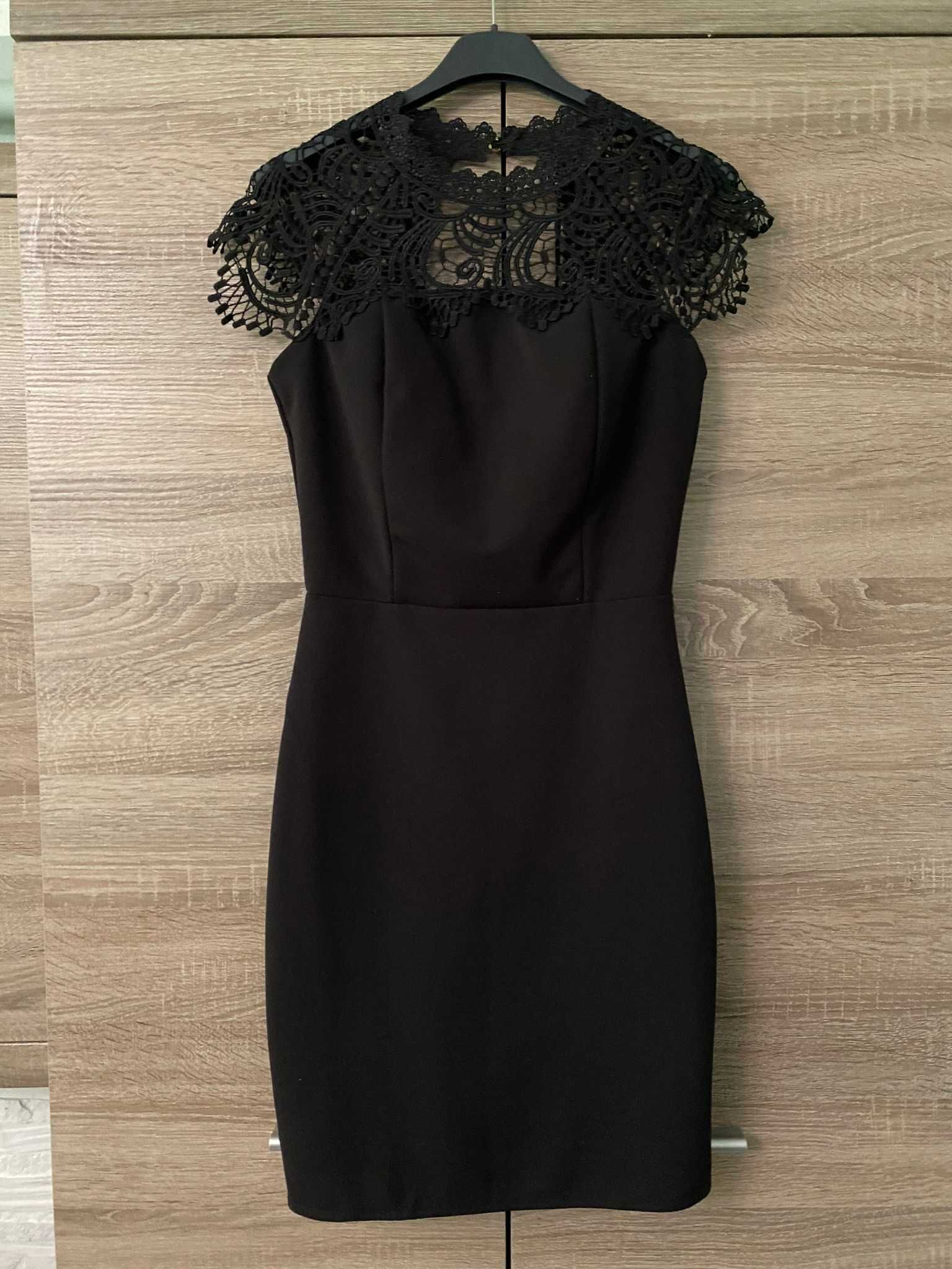 Sukienka mini czarna mała z koronką S 36 prześwitująca elegancka