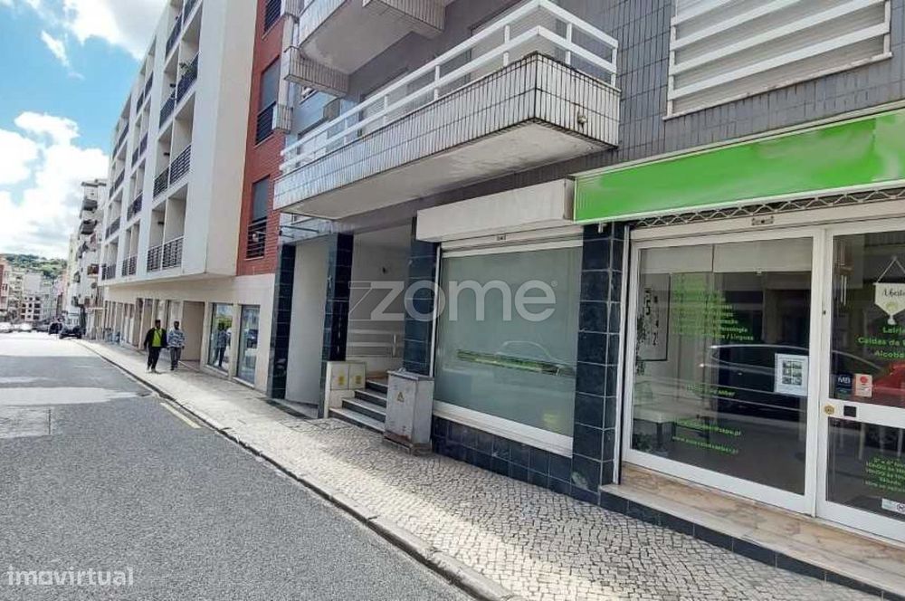Loja em Alcobaça-Investimento