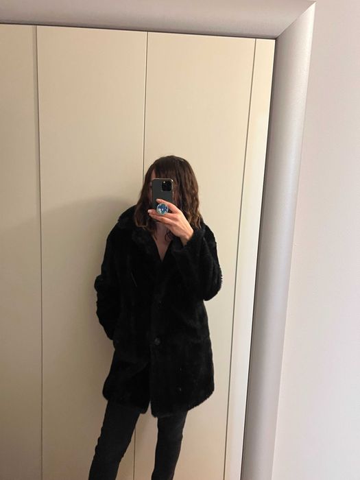 Sztuczne czarne futerko damskie