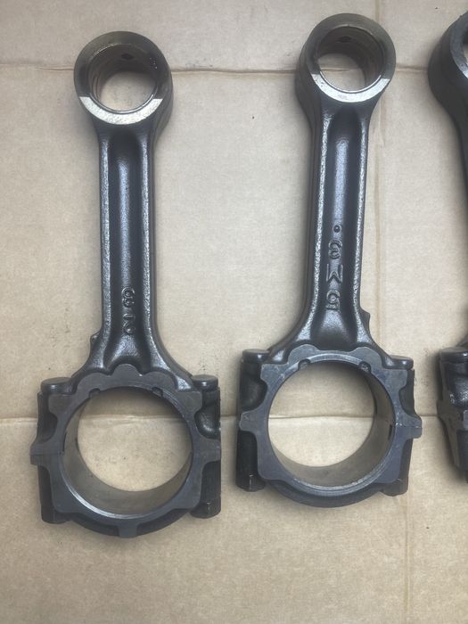 Шатуни Xtrail 2.2d