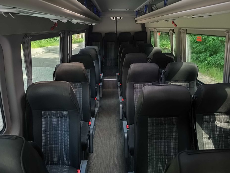 Przewóz osób , wynajem busa/autobus , przewozy szkolne i pracownicze.