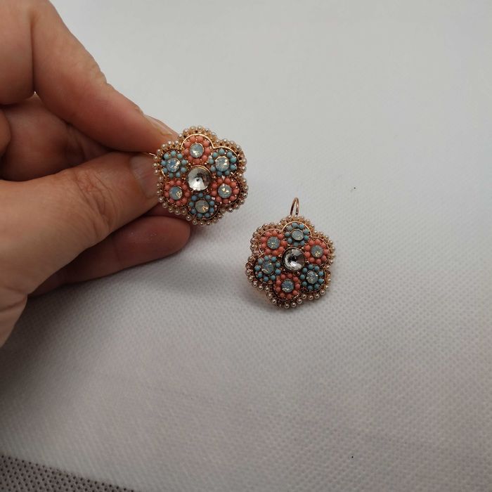 BRINCOS (6) 1 unid- 3€; 2 unid- 4€; 3 unid- 5€