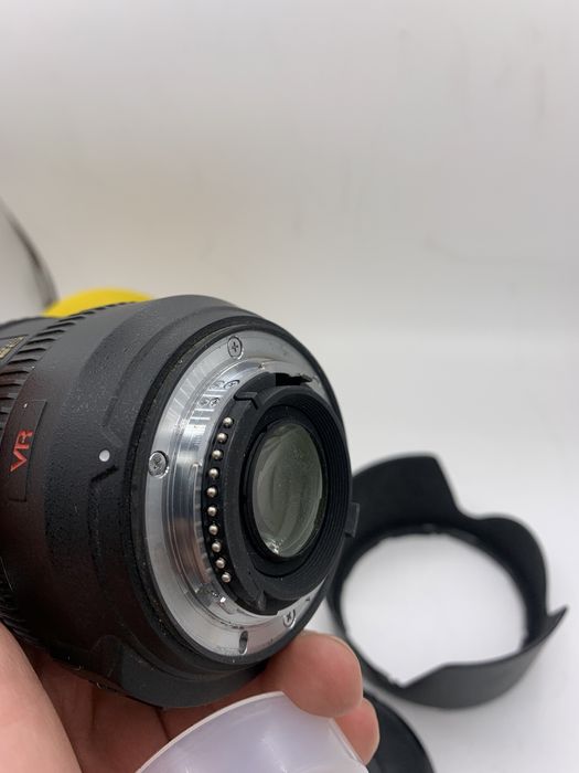 Об'єктив обьектив Nikon Af-s dx 18-200mm f3.5-5.6G ED VR