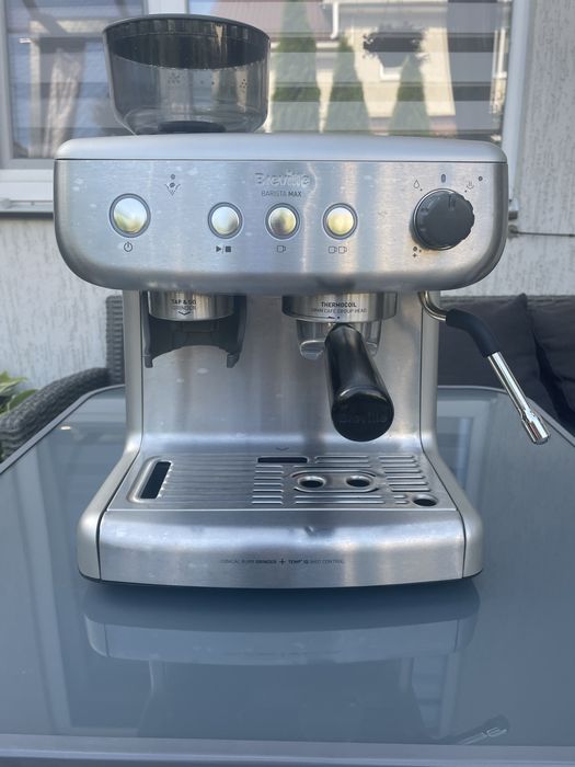 Кавомашина Breville Barista Max