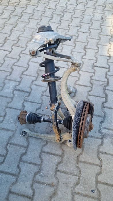 Zwrotnica lewy przód Audi A4 B8 A5 q5 4g0.407241c