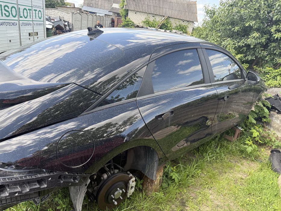 Хюндай іонік 6 hyundai Ioniq 6 четверть