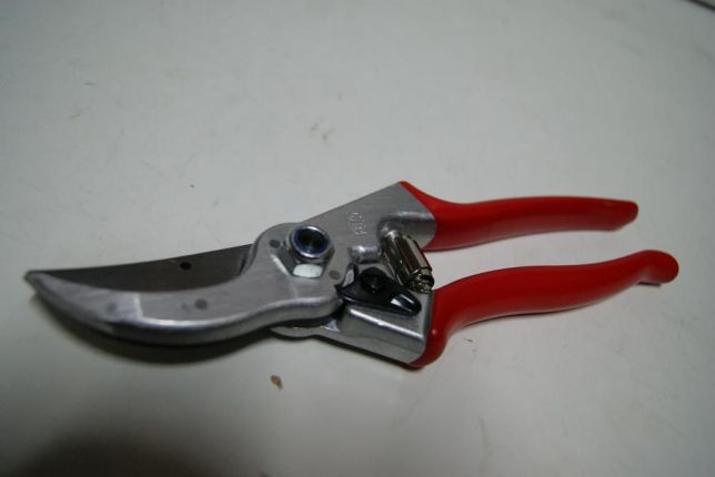 FELCO 4 sekator Profesionalny Swiss Made