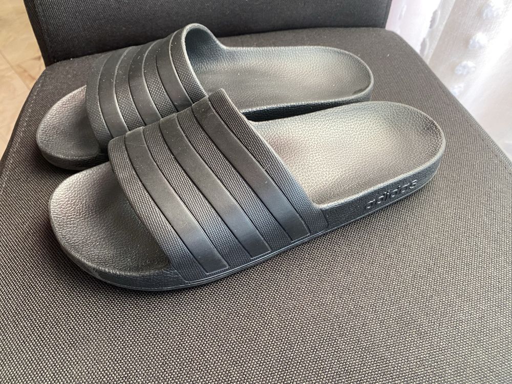 Klapki Adidas 43