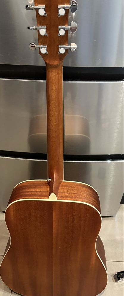 Gitara akustyczna