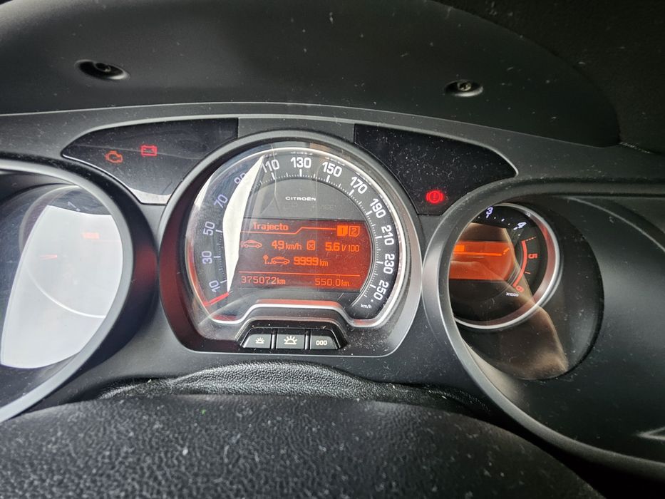 Citroën C5 2.0 HDi – Conforto e Estabilidade