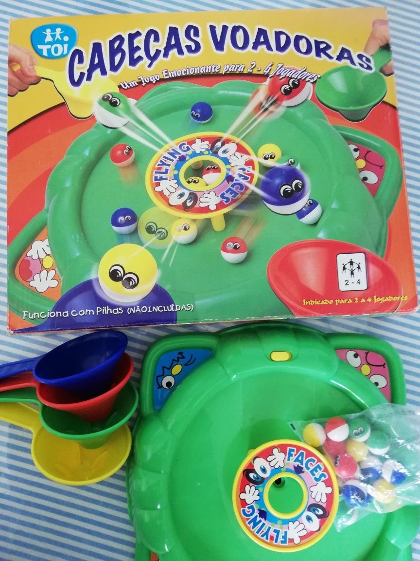Jogo Cabeças Voadoras