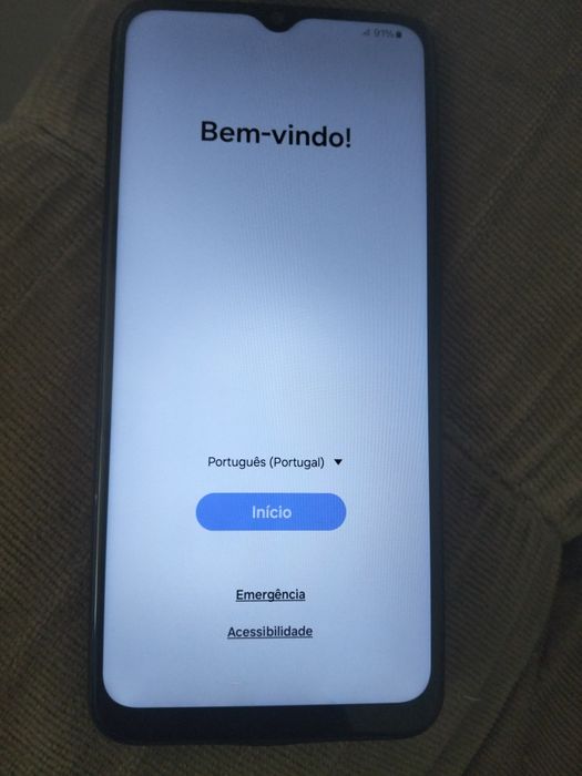 Samsung Galaxy A4e