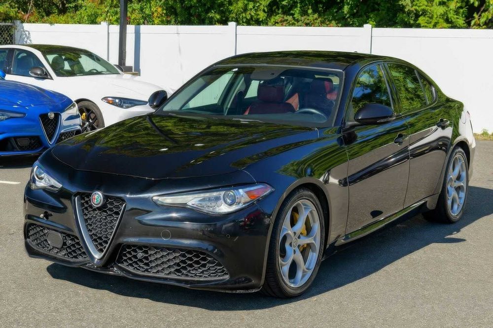 Alfa Romeo Giulia Ti Sport      2019