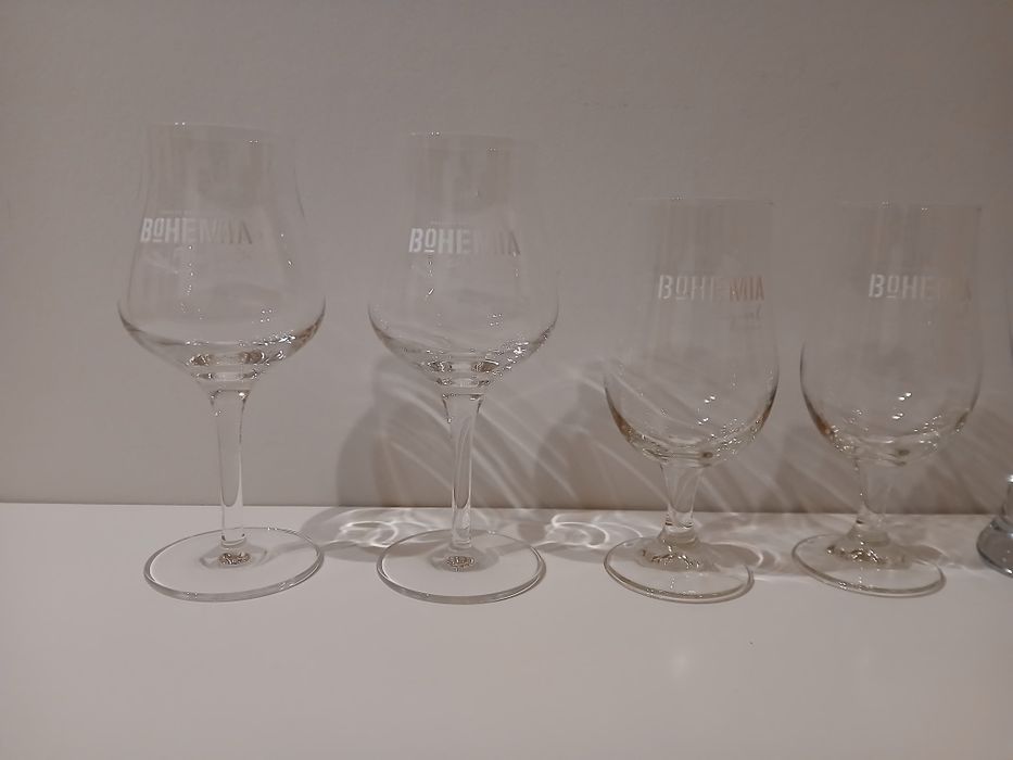 Conjunto de seis copos para cerveja