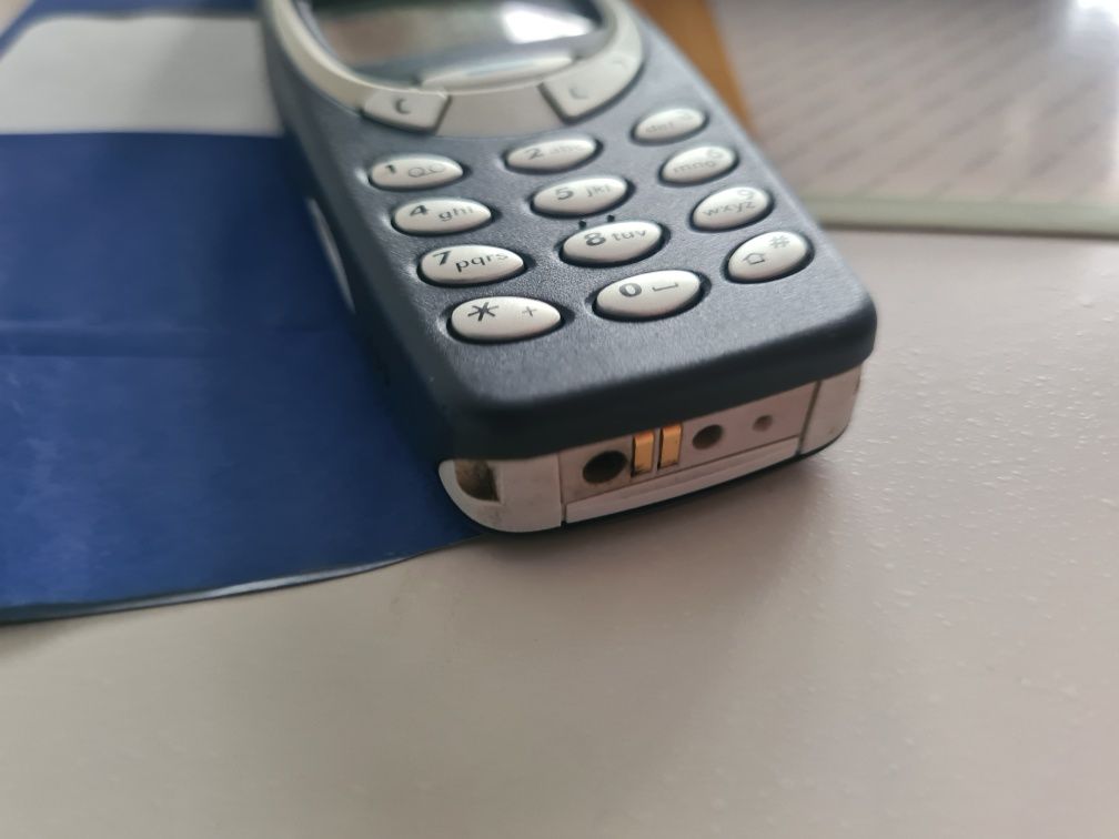 Oryginalna Nokia 3310 komplet, idealna Stan kolekcjonerski