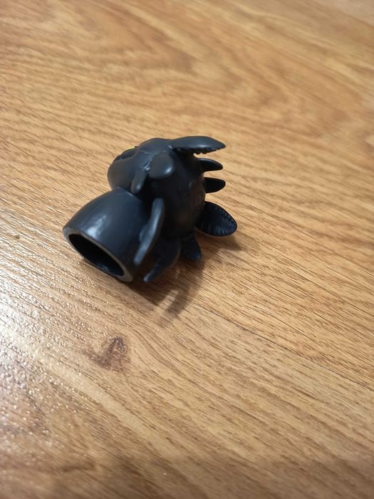 Figurka kolekcjonerska Szczerbatek / 3,5 cm