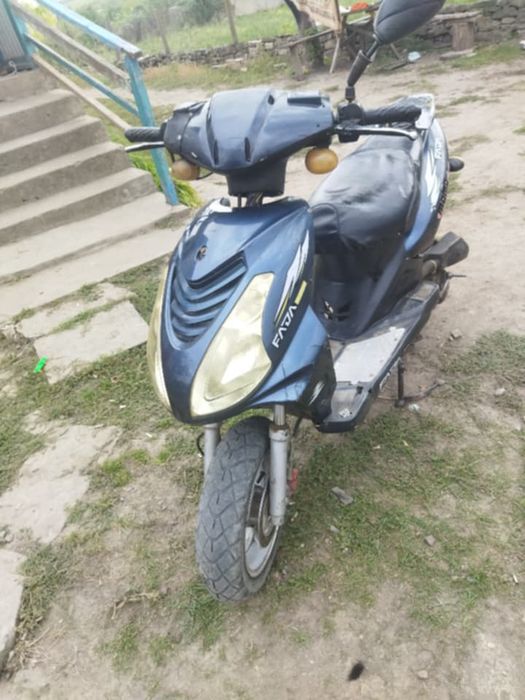 Продам скутер находу