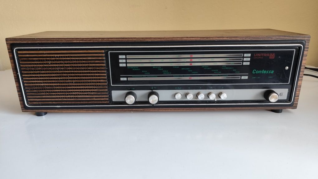 Radio UNITRA Diora Contessa DMP-201