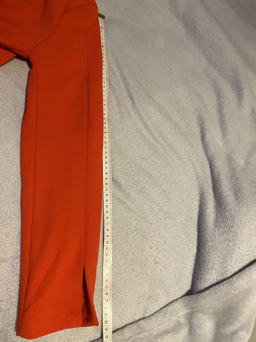 Czerwona marynarka na lato