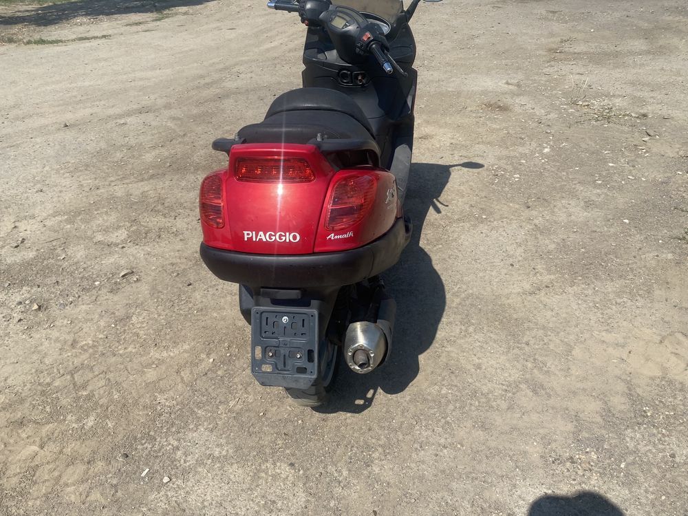 Продам piaggio x9