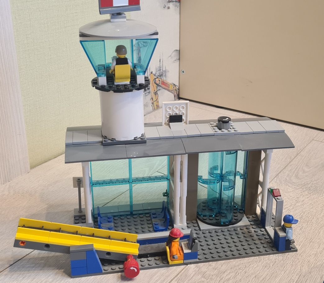 Lego sity 60104 оригінал пасажирський літак з терміналом
