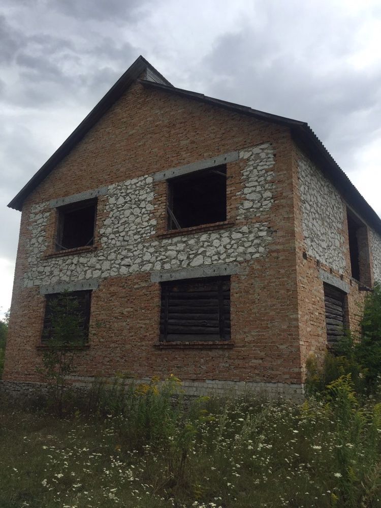 Продам дом с участком