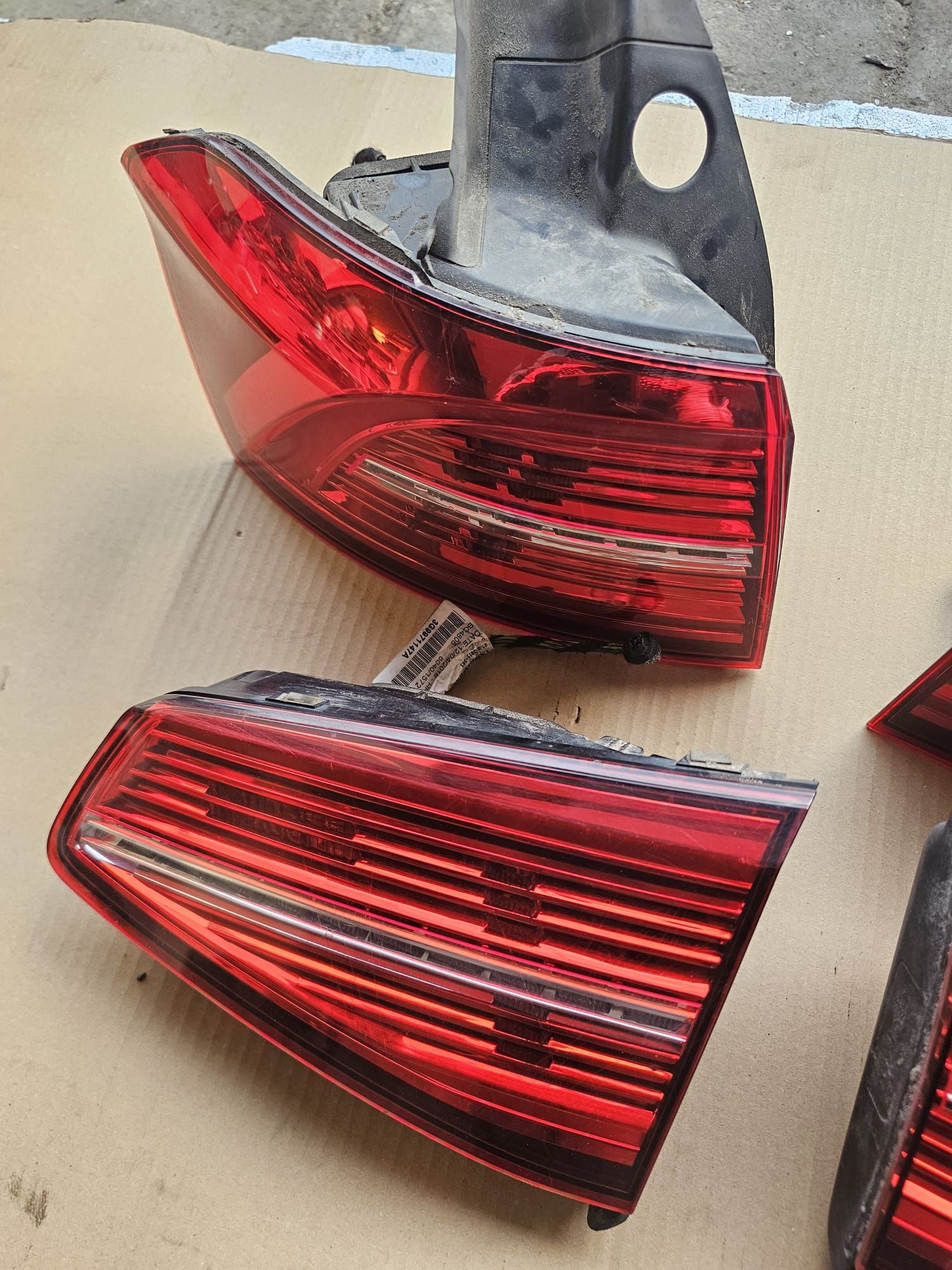 Lampy tył komplet passat b8 kombi highline rline zmienna grafika