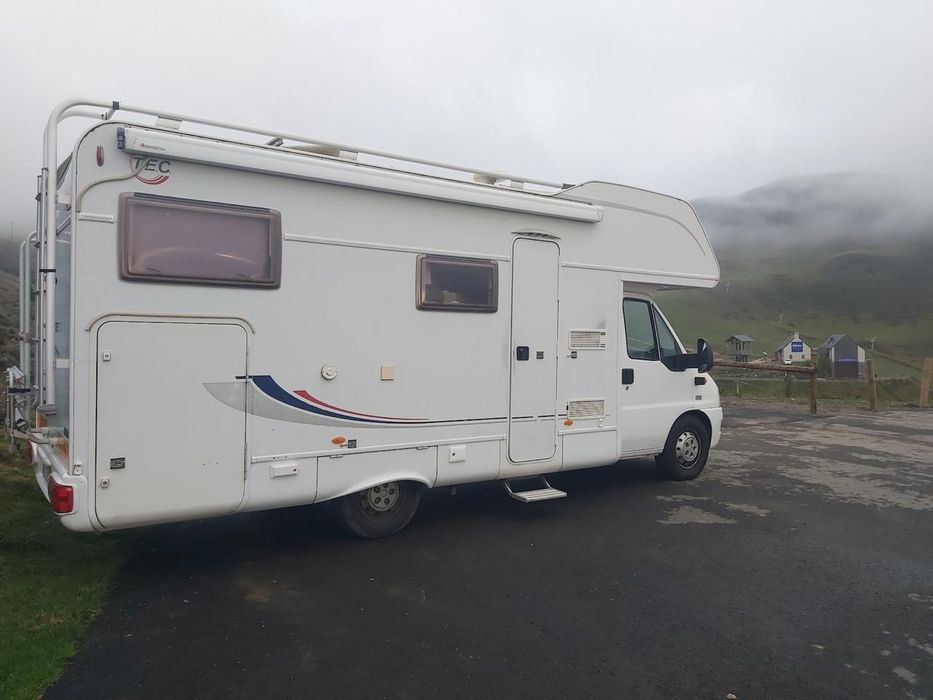 Autocaravana 6 lugares livrete