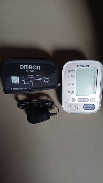 Ciśnieniomierz Omron M 3 Comfort