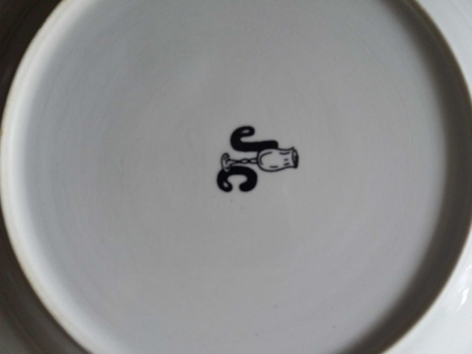 Saladeira, Pratos, loiça antiga, impecável