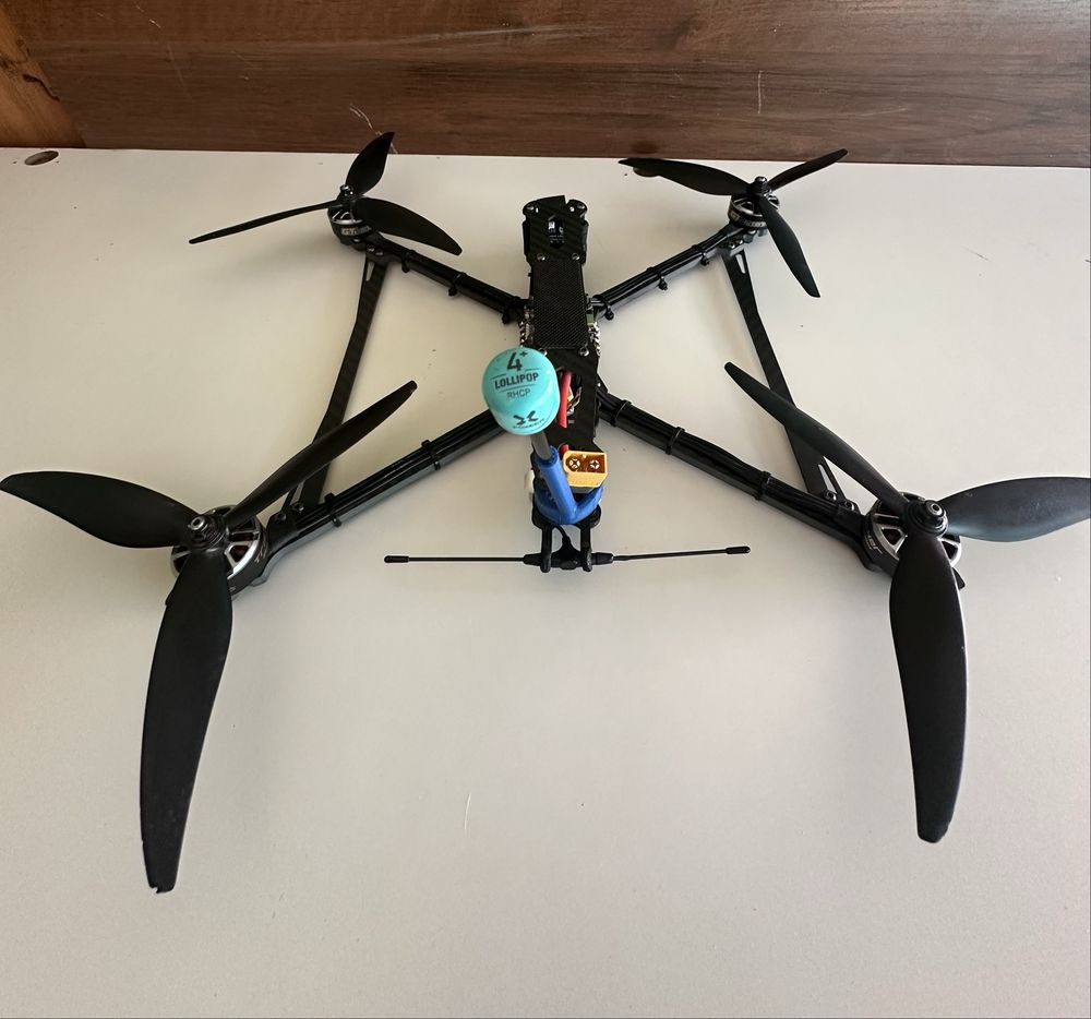 Продам  FPV-дрон