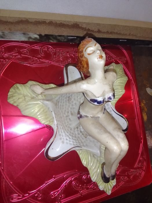 Unikatowa popielniczka z czasów PRL